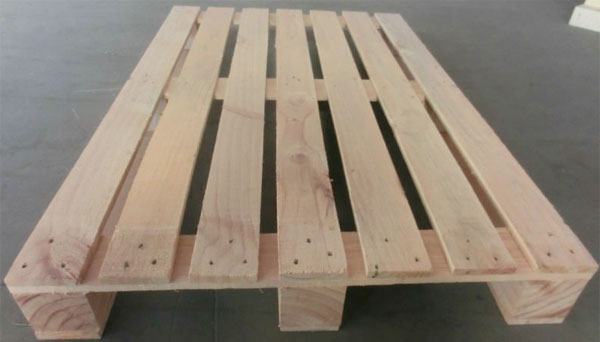 Pallet gỗ Thông